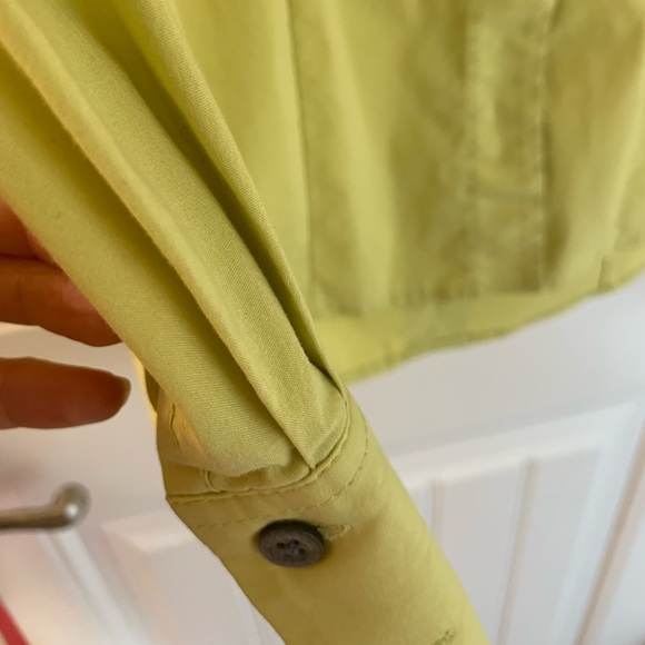 Express Design Studio Lime Green Button-Down Shirt - Picture 11 of 12